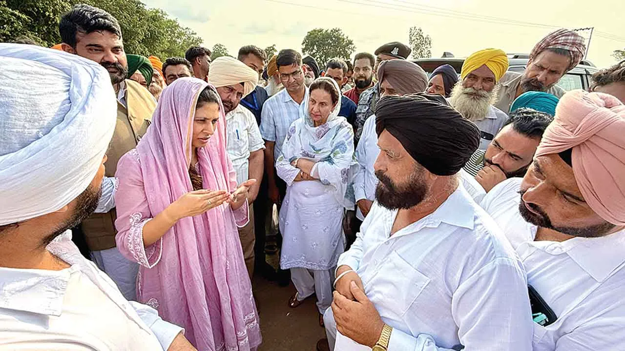 केंद्रीय राज्य मंत्री व परनीत कौर ने बाढ़ प्रभावित पटियाला का किया दौरा