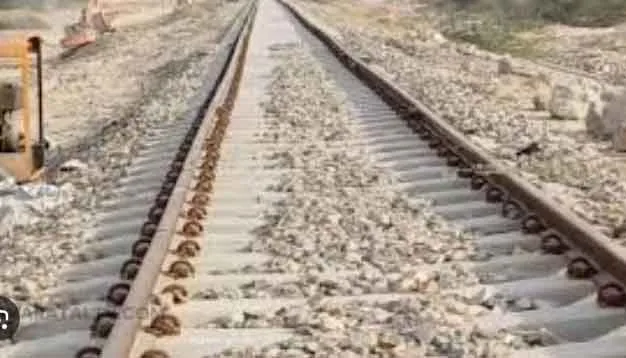 Rajasthan Railways: राजस्थान के इन जिलों में बढ़ेंगे जमीनों के रेट, रेलवे बिछा रहा नई रेलवे लाइन, जानें रूट