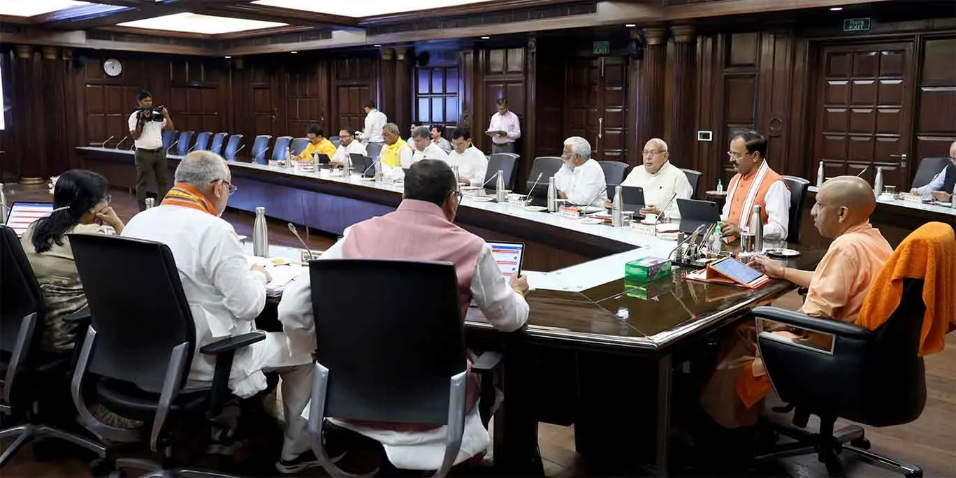 Yogi Cabinet Meeting 2025: यूपी कैबिनेट का बड़ा फैसला, उत्तर प्रदेश आउटसोर्स सेवा निगम का हुआ गठन