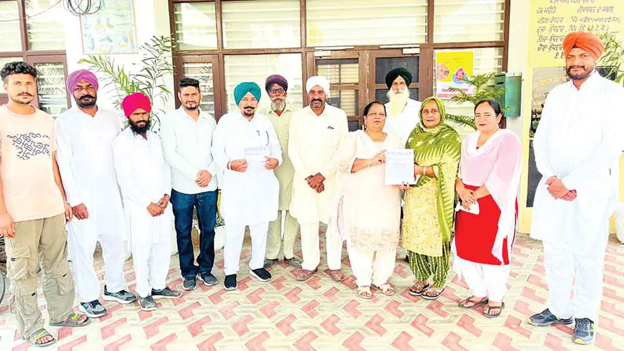 गांव बल्लो का अनोखा ऐलान: पराली नहीं जलाने पर मिलेंगे 5 लाख रु., पंचायत करेगी पूरा प्रबंधन