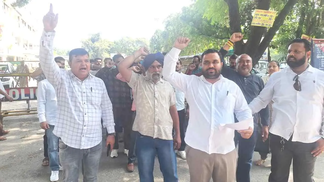 नवनियुक्त पटवारियों की घोषणा का नोटिफिकेशन शीघ्र जारी करे सरकार – एसोसिएशन की मुख्यमंत्री से मांग