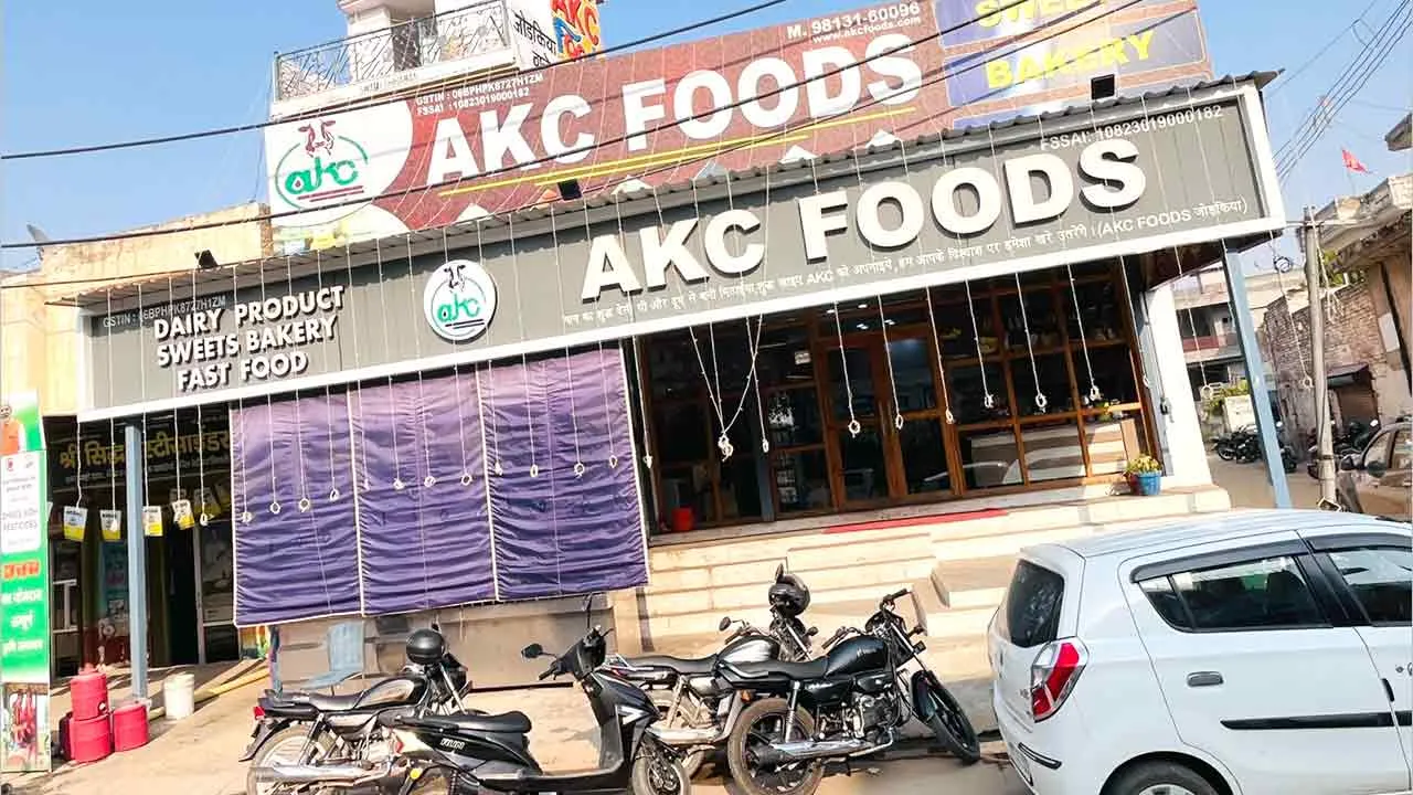 एकेसी फूड: सैकड़ों लोगों के रोजगार का सबब बनी युवा जिद्द