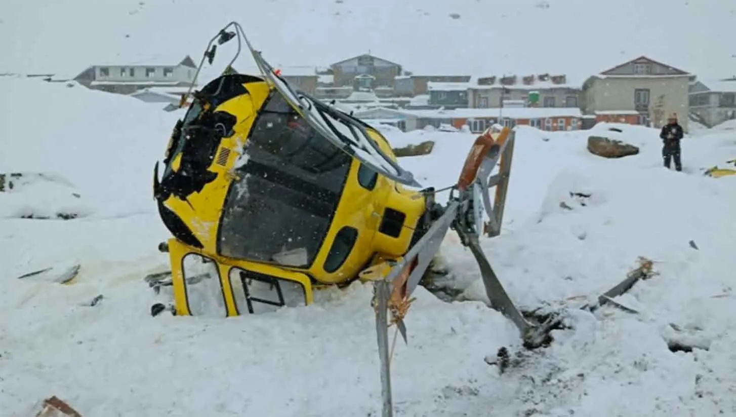 Rescue Helicopter Crashes: नेपाल में रेस्क्यू हेलीकॉप्टर हुआ क्रैश