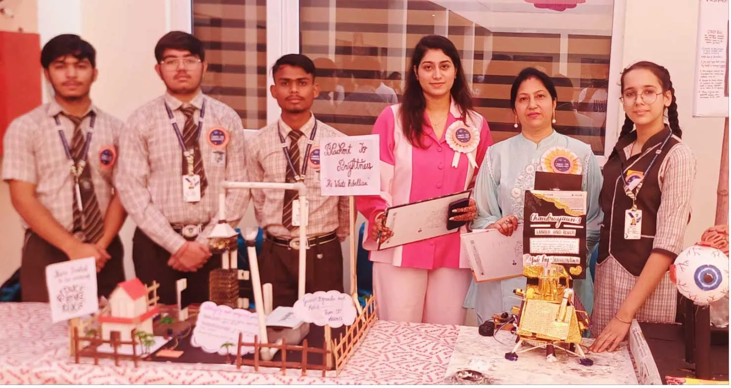पिहोवा: बच्चों की प्रतिभा प्रदर्शित करने के लिए विज्ञान प्रदर्शनी लगाई गई