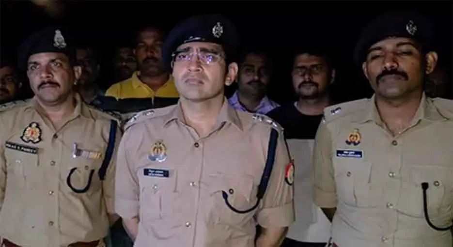 UP Police Encounter: लखनऊ के बंथरा में पुलिस मुठभेड़ के बाद नाबालिग से सामूहिक दुष्कर्म का इनामी आरोपी गिरफ्तार
