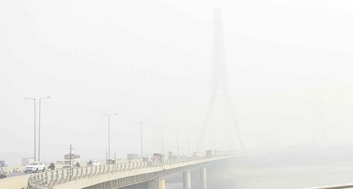 Delhi Pollution: दिल्ली-एनसीआर वाले भले ही इथियोपिया ज्वालामुखी के गुब्बार से बच गए लेकिन एयर क्वालिटी से बचना मुश्किल
