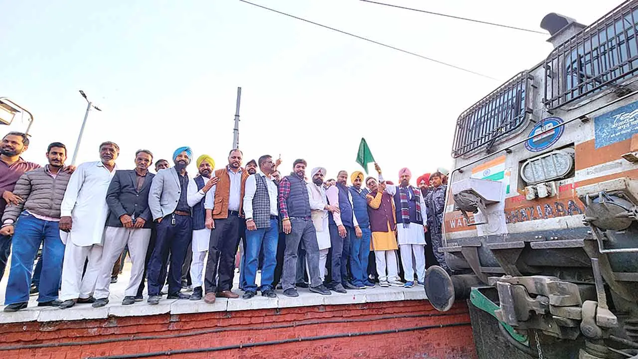 Intercity Express: नई दिल्ली-मोगा इंटरसिटी एक्सप्रेस का फिरोजपुर तक हुआ विस्तार