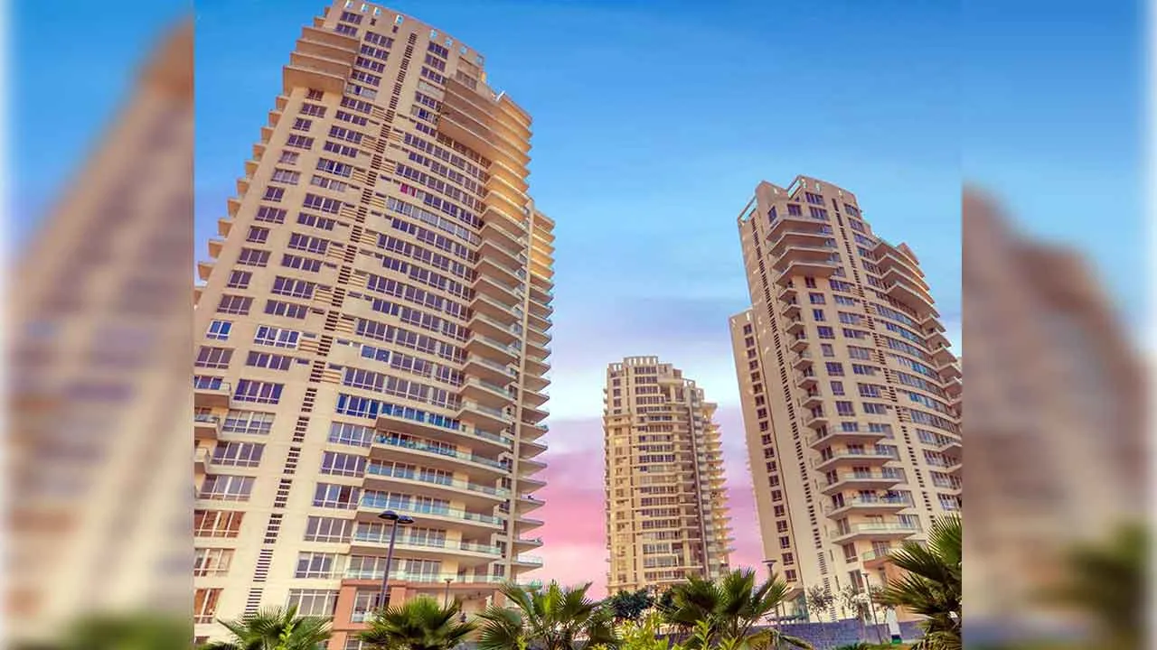 Gurugram: कमरे में बंद 5 साल का बच्चा बाहर निकलने की कोशिश में 22वीं मंजिल से नीचे गिर गया