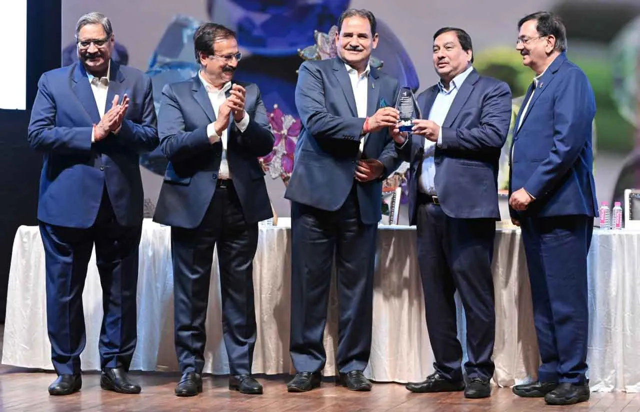 JJS Exhibitors Meet-2025: जयपुर में हुआ जेजेएस एग्जीबिटर्स – 2025 का आयोजन, 27 एग्जीबिटर्स सम्मानित