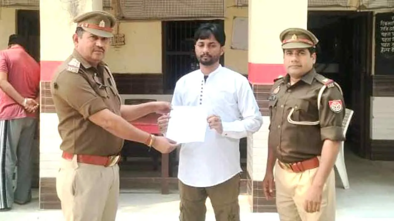 ऑनलाइन धोखाधड़ी करके निकाले गए दस हजार रुपये वापिस कराए