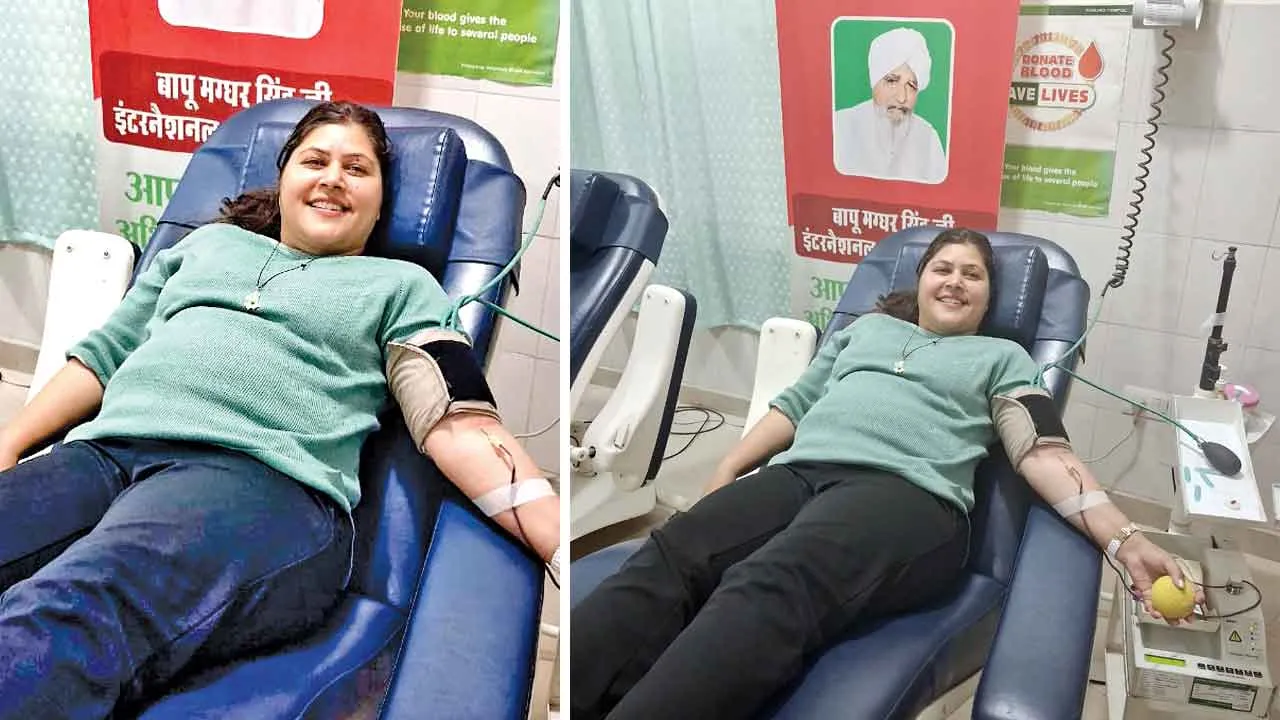 सरसा की कनिका इन्सां ऐसे मनाया अपनी मां का जन्मदिन