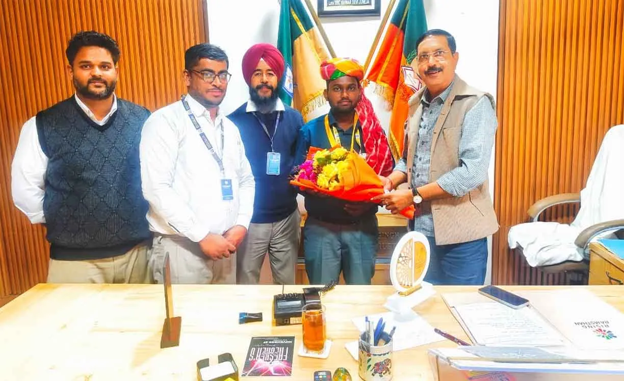 राष्ट्रीय प्रदर्शनी में साहिल का एग्रीकल्चर मल्टी-फंक्शनल रोबोट रहा आकर्षण का केन्द्र