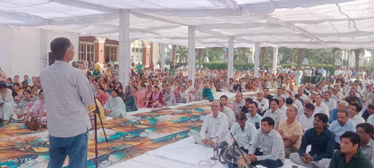 पानीपत की नेत्रदानी माता राजरानी इन्सां को भावपूर्ण श्रद्धांजलि, 31 परिवारों को राशन वितरित व पौधारोपण अभियान