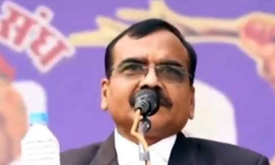 IAS Santosh Verma: आईएएस संतोष वर्मा के ‘ब्राह्मणों की बेटी’ वाले बयान पर हंगामा तेज, थाने में दी गई शिकायत
