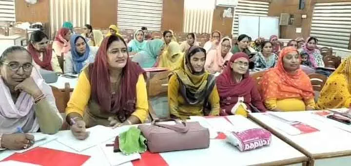प्रशिक्षण में उभरकर सामने आई साथिन की पीड़ा