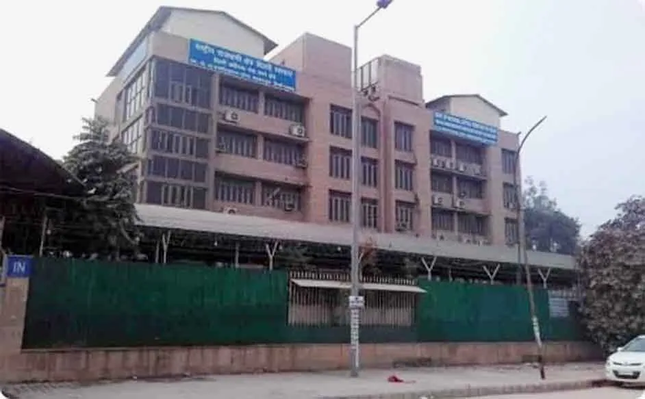 DSSSB TGT Recruitment 2025: DSSSB परीक्षा पर रोक, अभ्यर्थियों को मिल सकती है बड़ी राहत