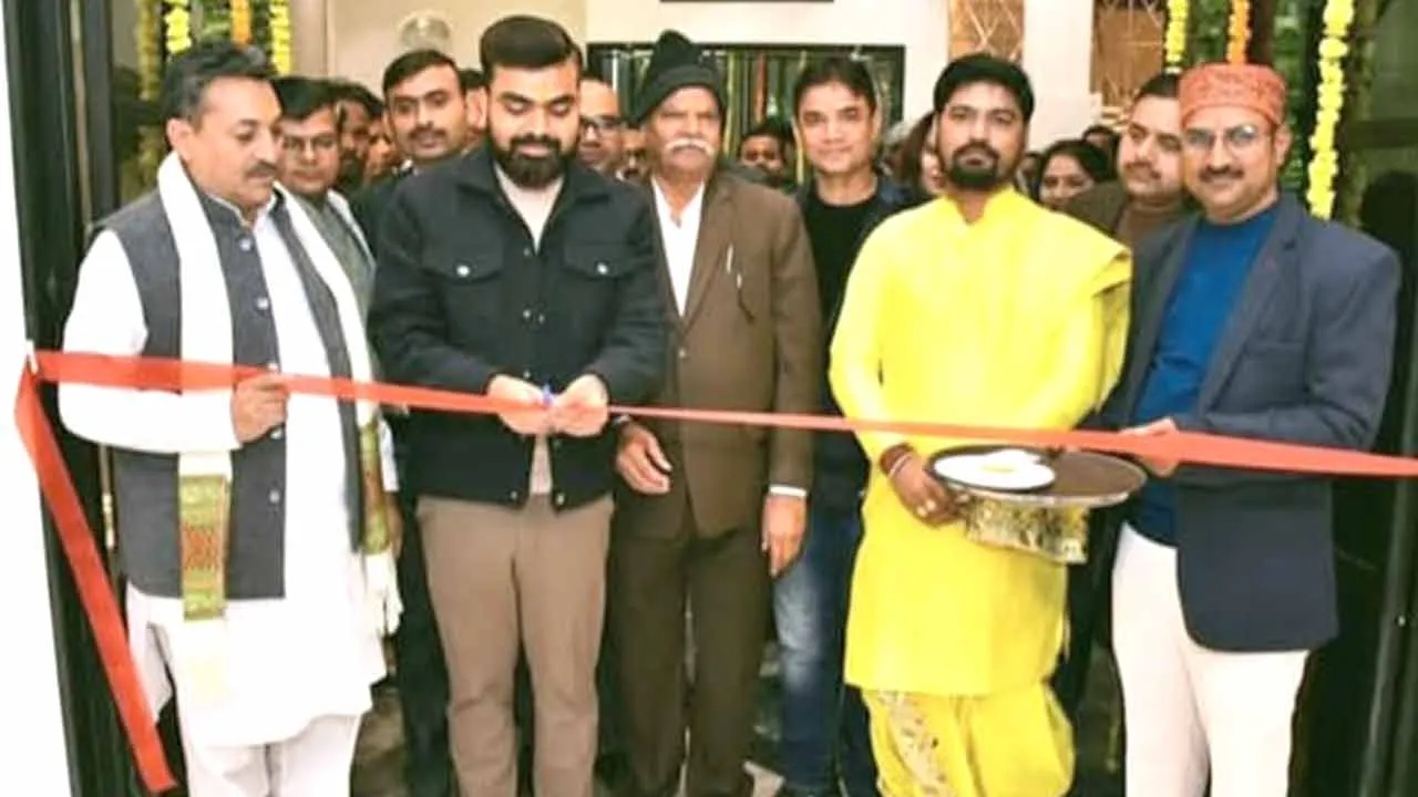 Maa Janaki Restaurant: मां जानकी रेस्टोरेंट की हुई ग्रांड ओपनिंग