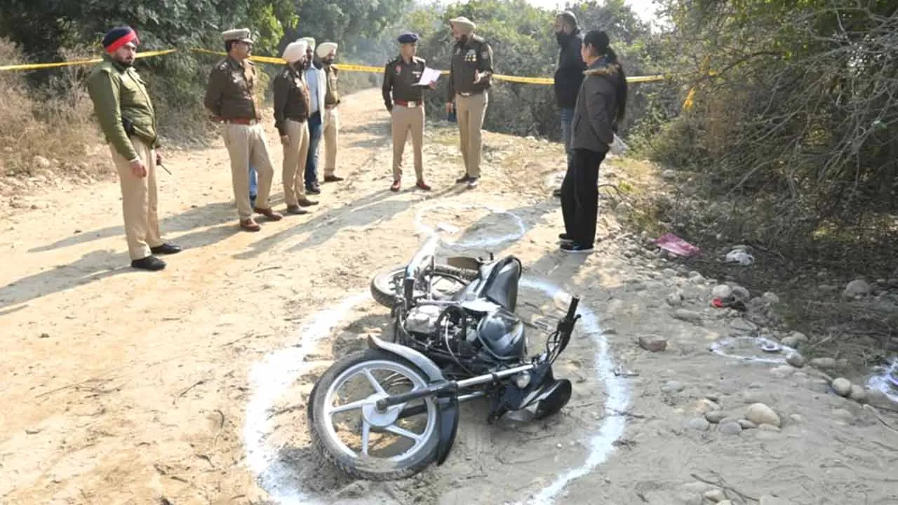 महिलपुर डकैती मामले में पुलिस को मिली सफलता