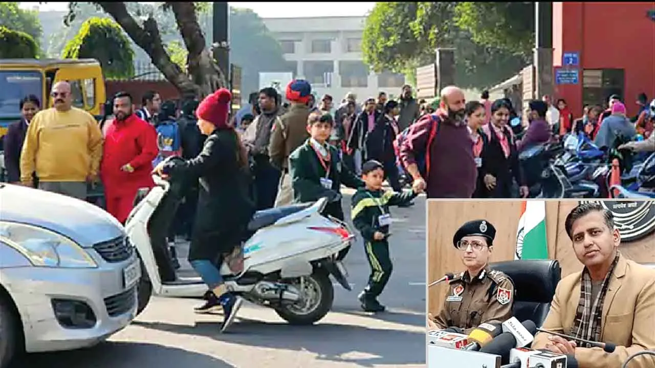 Jalandhar Bomb Threats: जालंधर के 11 स्कूलों को मिली बम धमकी, प्रशासन ने बंद कराए स्कूल