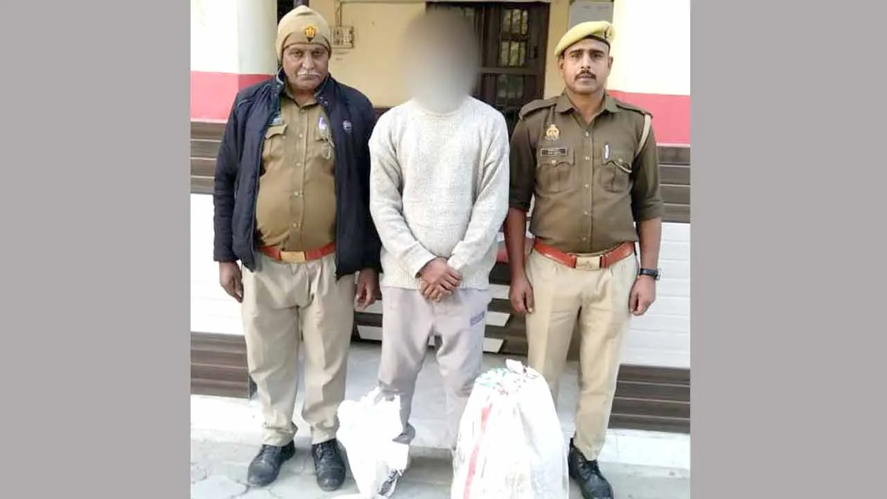 विद्यालय व ट्यूबवेल से चोरी हुआ सामान बरामद, आरोपी गिरफ्तार
