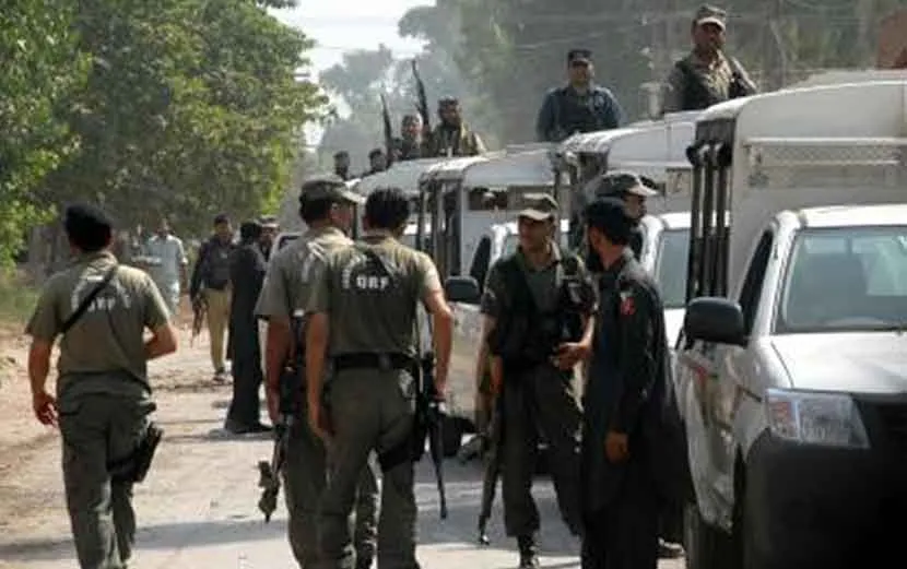Pakistan: पाकिस्तान में पुलिस चेकपोस्ट पर हमला, मचा हड़कंप