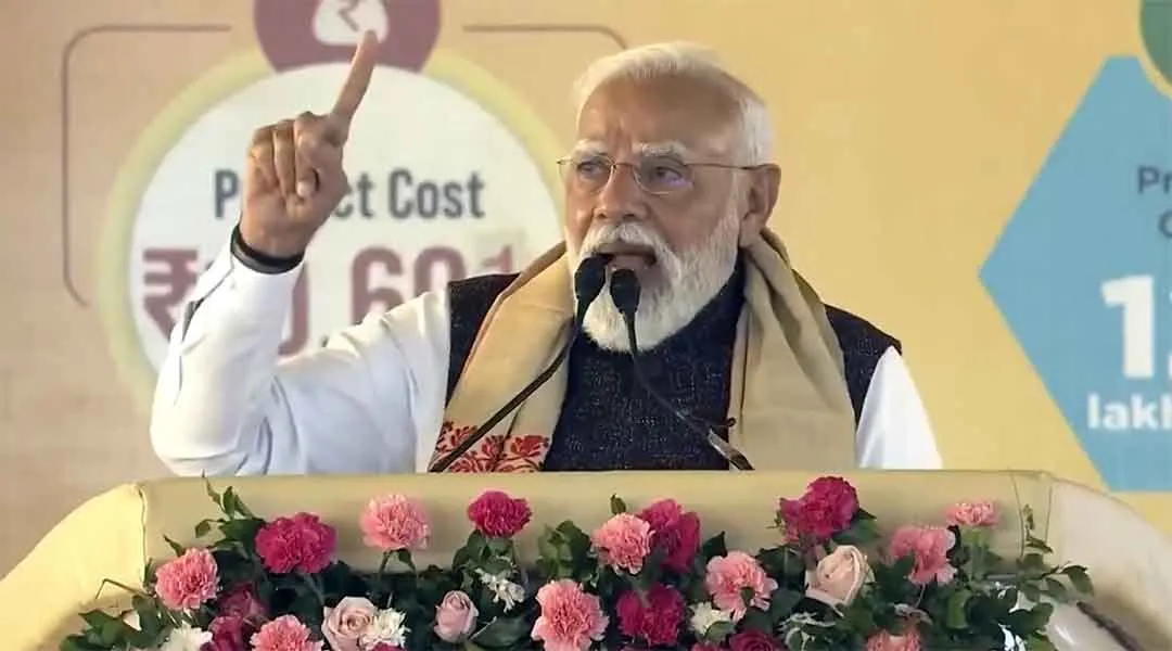Maharashtra: प्रधानमंत्री मोदी व मुख्यमंत्री महाराष्ट्र फडणवीस ने जताया जनता का आभार