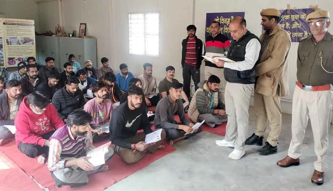 जेल में बंदियों की क्लास! पुन: इग्नू में करवाए रजिस्ट्रेशन