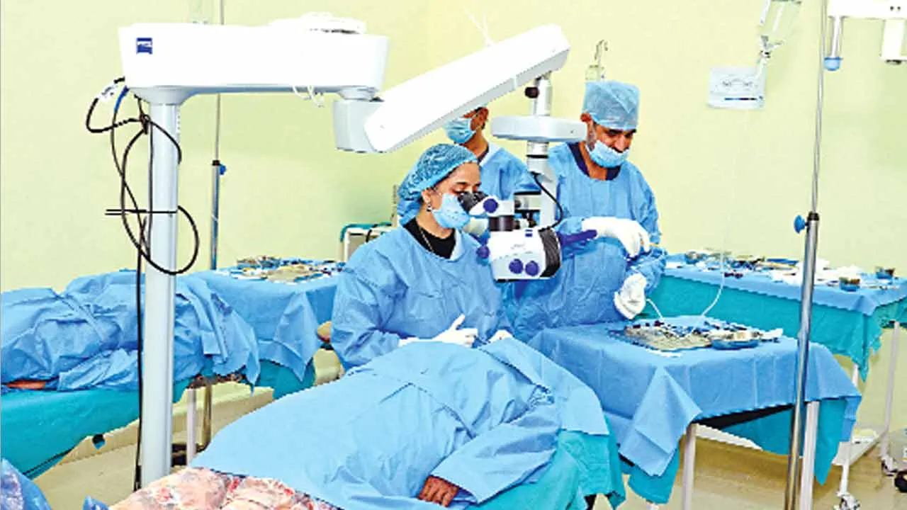 34th Yaad-e-Murshid Free Eye Camp: सेवा की रोशनी से लौटी आँखों की चमक