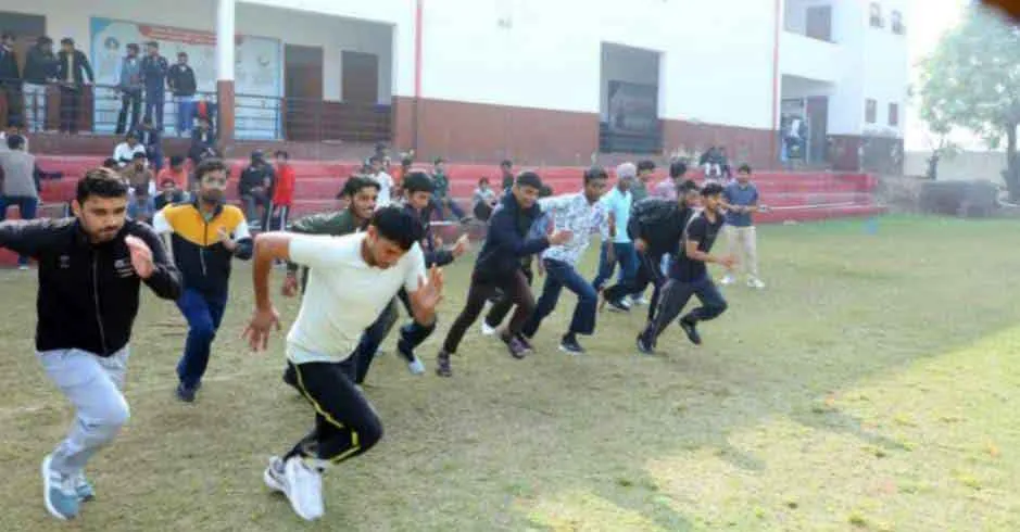 बेबी हैप्पी मॉडर्न पीजी कॉलेज में खेल महोत्सव का आगाज