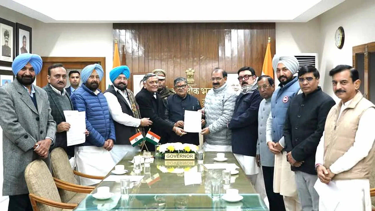 भाजपा ने राज्यपाल को सौंपा ज्ञापन, वार्डबंदी का मुद्दा उठाया