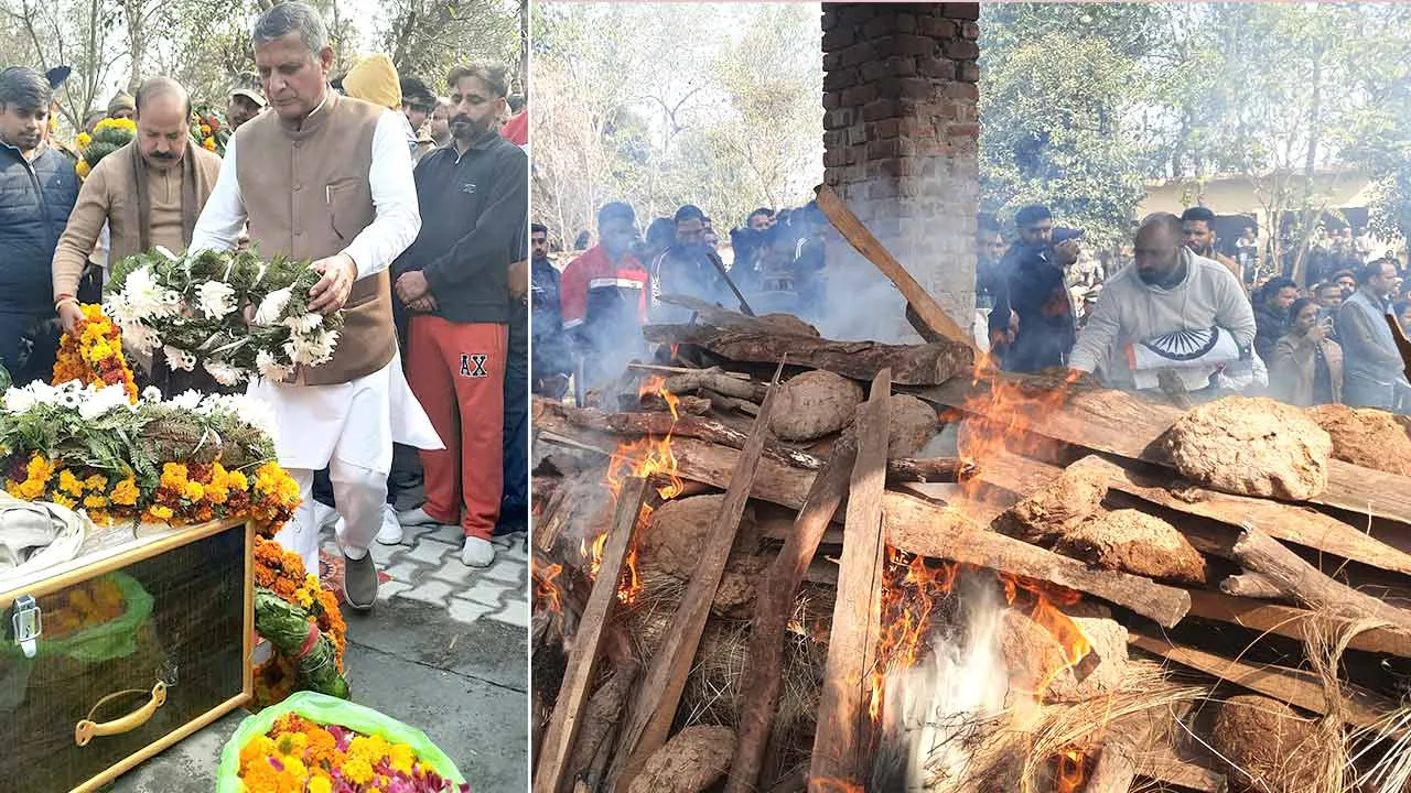 Martyr Sudhir Narwal: सैनिक सम्मान के साथ शहीद सुधीर नरवाल का अंतिम संस्कार, हजारों नम आंखों से दी अंतिम विदाई