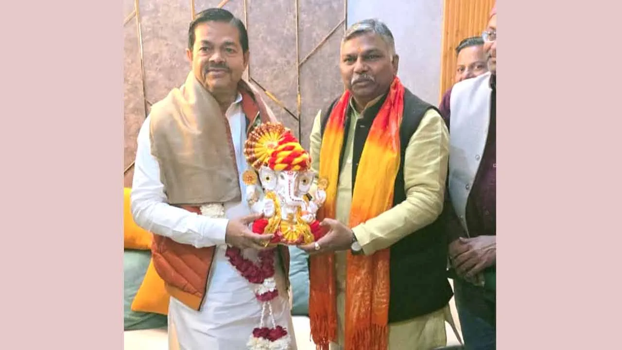 ममता बनर्जी को अपने भ्रष्टाचार की परतें खुलने का है भय – बीएल वर्मा