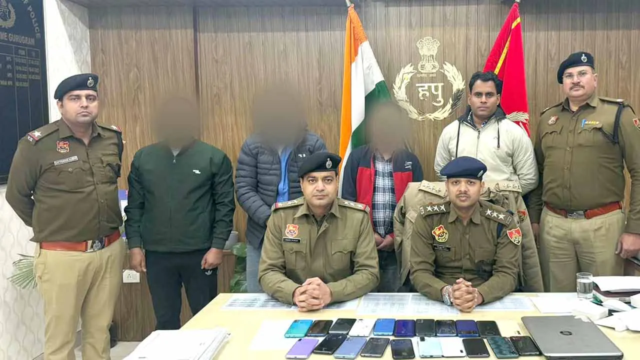 निवेश करके मुनाफा कमाने का प्रलोभन देकर ठगी करने के तीन आरोपी गिरफ्तार