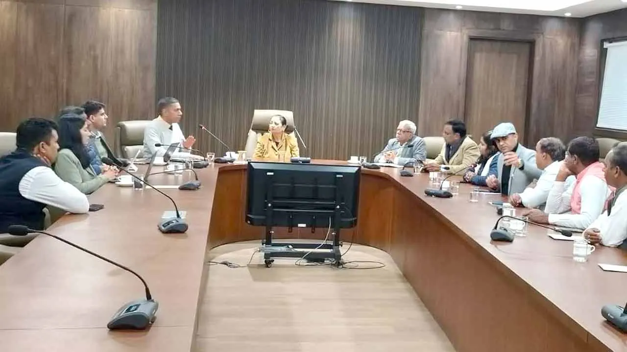गुरुग्राम नगर निगम क्षेत्र में घरों से कचरा उठाने का नहीं लिया जाएगा कोई शुल्क
