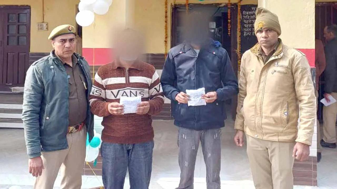 Operation Savera: 63 लाख की स्मैक, मोबाइल फोन व बाइक बरामद, दो गिरफ्तार