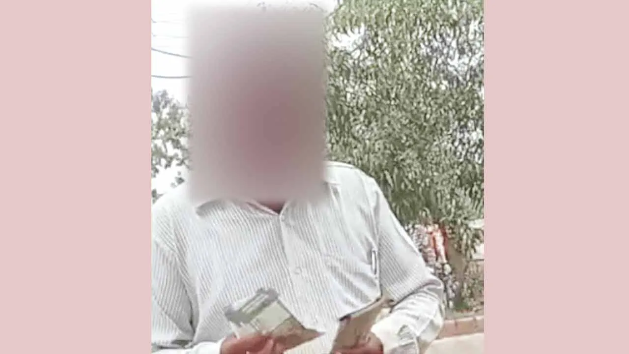Bribe: नगर निगम लुधियाना का सीवरमैन 1.50 लाख रुपये रिश्वत लेते गिरफ्तार