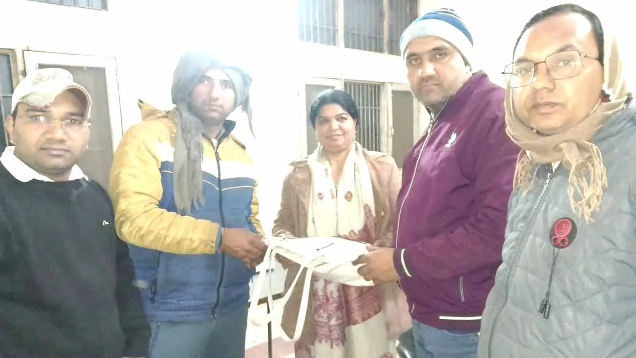 Honesty: डेढ़ लाख नकद, एटीएम और मोबाइल… फिर भी नहीं डगमगाई नीयत! नरवाना बस स्टैंड पर श्योकंद बस सर्विस ने पेश की ईमानदारी की मिसाल
