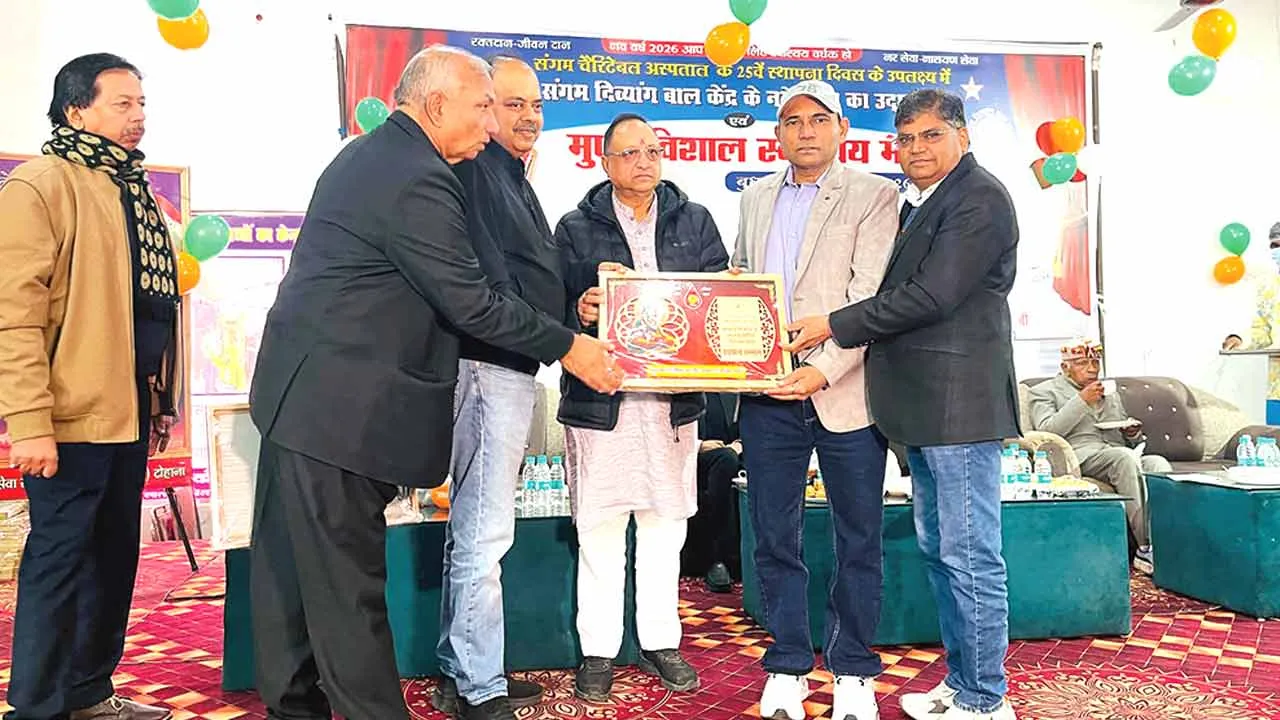 73 बार रक्तदान करने पर डेरा प्रेमी डॉ. दलशेर सिंह इन्सां सम्मानित