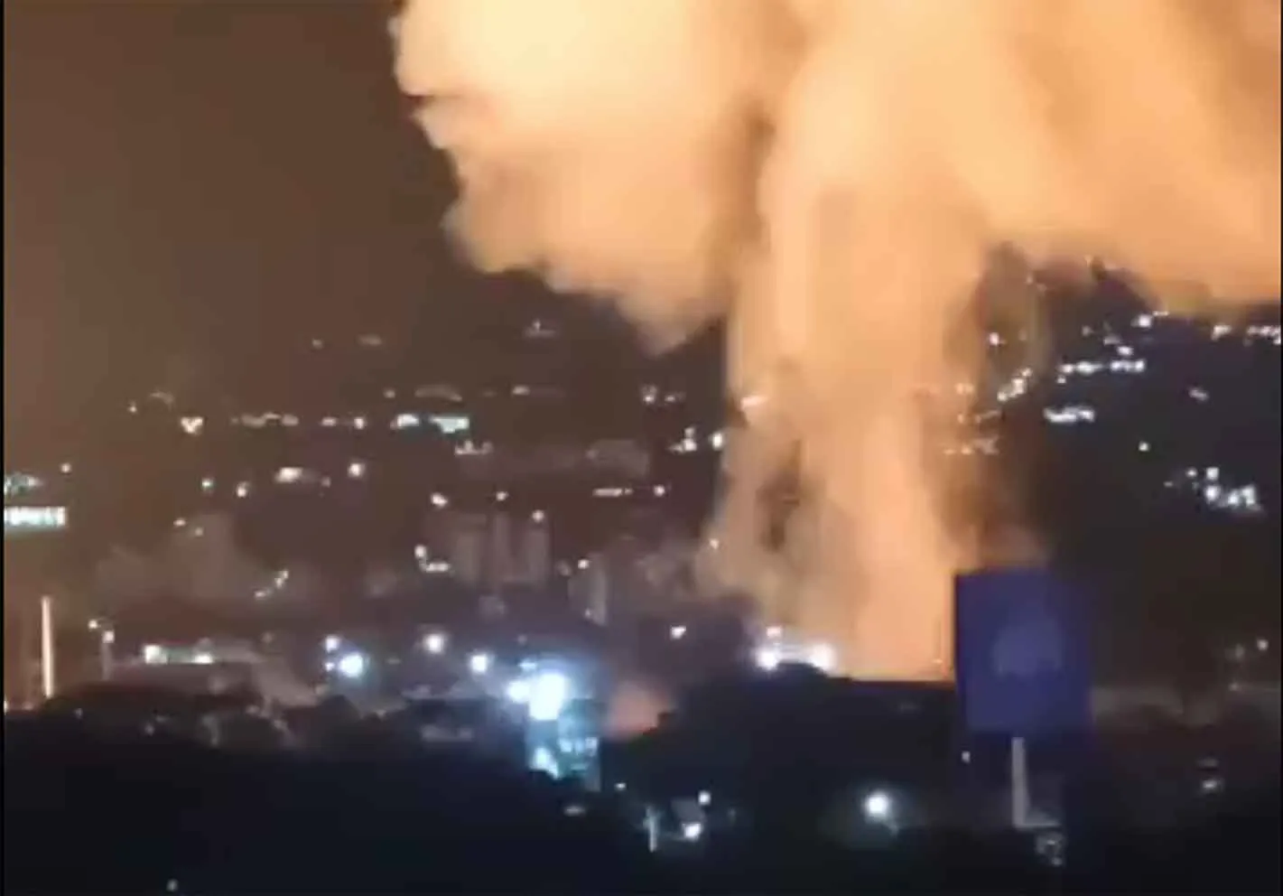 Venezuela Attack Updates: वेनेजुएला में अमेरिकी मिलिट्री का आक्रामक हमला! उड़ान भरते विमानों की तेज़ आवाज़ों से लोगों में दहशत