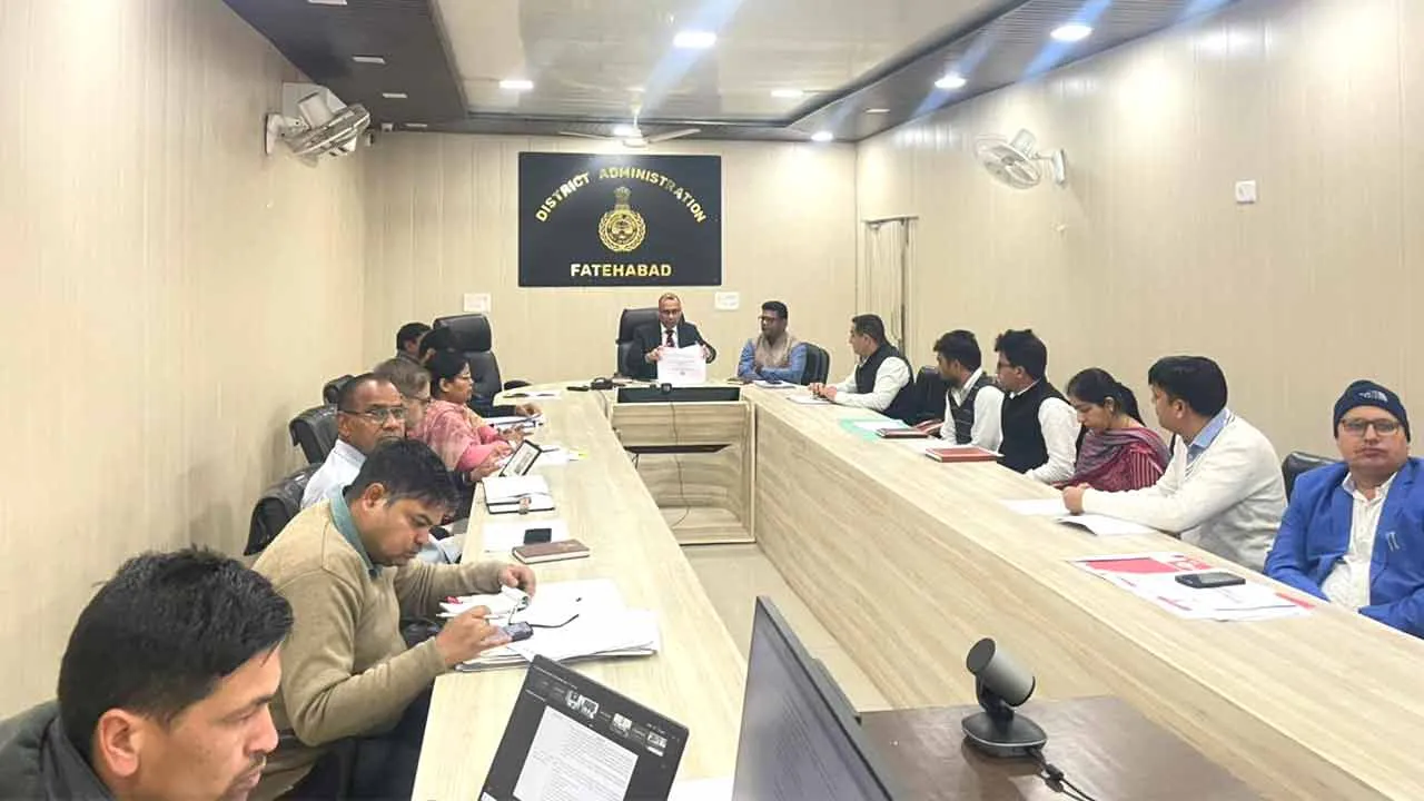 मुख्यमंत्री की अध्यक्षता में ‘दिशा’ की राज्य स्तरीय बैठक, विकास योजनाओं की प्रगति की गहन समीक्षा