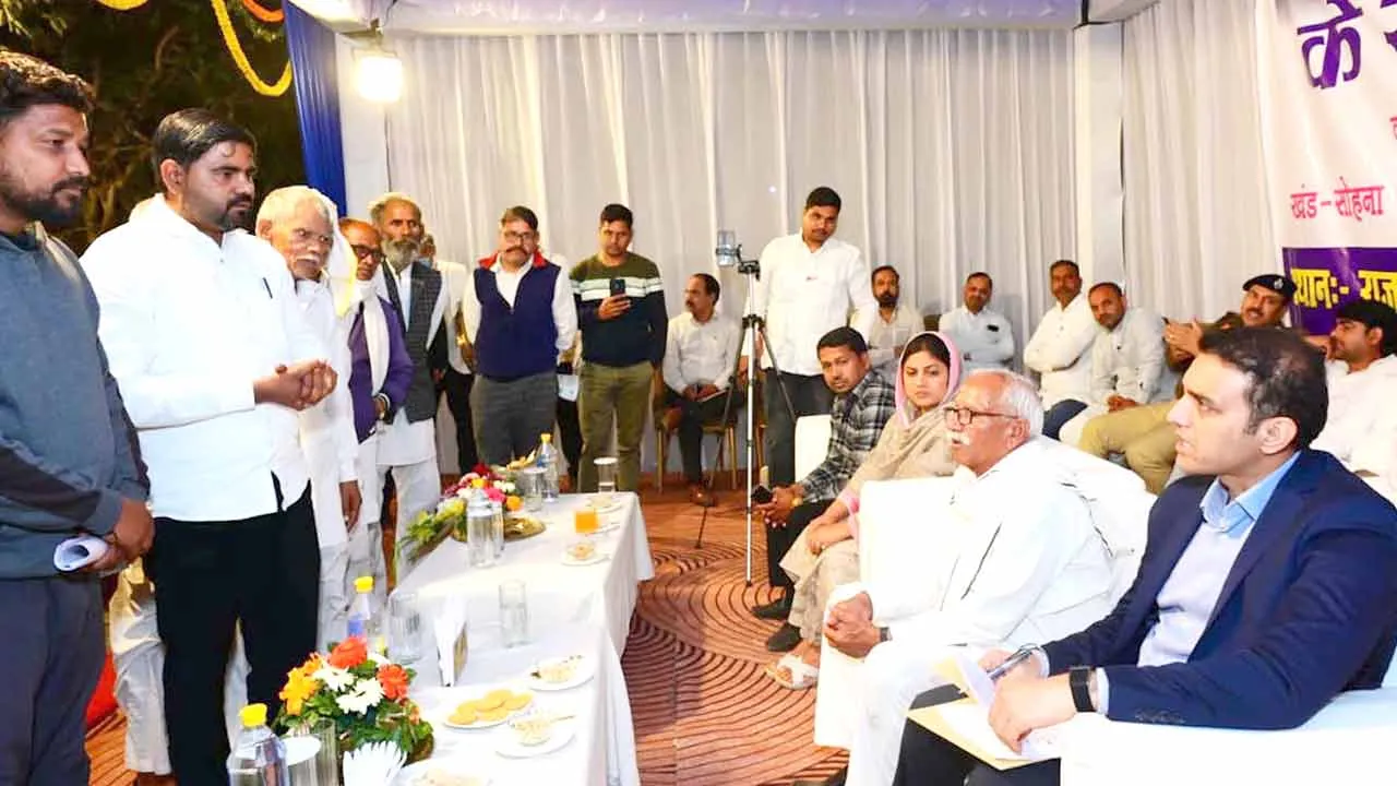गांव अभयपुर में रात्रि ठहराव के दौरान आई 24 शिकायतें, डीसी ने दिए त्वरित समाधान के निर्देश