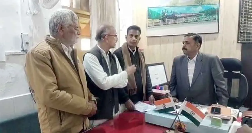 हनुमानगढ़ से नई ट्रेनों के संचालन की मांग, सौंपा ज्ञापन