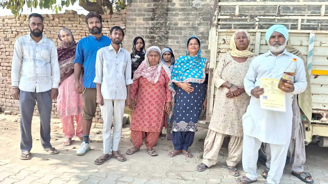 Ration Depot News: राशन डिपो में अनियमितताओं के आरोप, ग्रामीणों में रोष