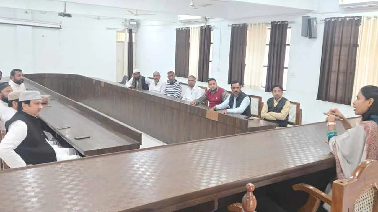 ‘विशेष प्रगाढ़ पुनरीक्षण कार्य को पूरा कराने में करें सहयोग’