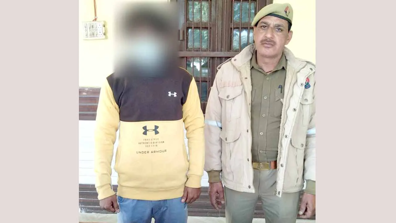 अवैध हथियार व कारतूस बरामद, दो आरोपी गिरफ्तार