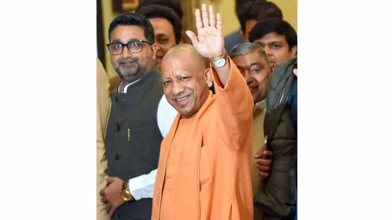 CM Yogi Adityanath: सीएम योगी आदित्यनाथ सिंगापुर-जापान यात्रा पर होंगे रवाना