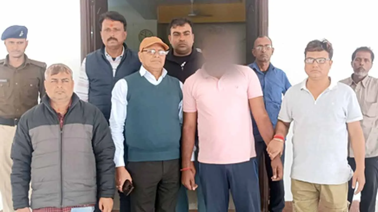मुजफ्फरपुर में विजिलेंस टीम की कार्रवाई, रिश्वत लेते पकड़ा गया दारोगा