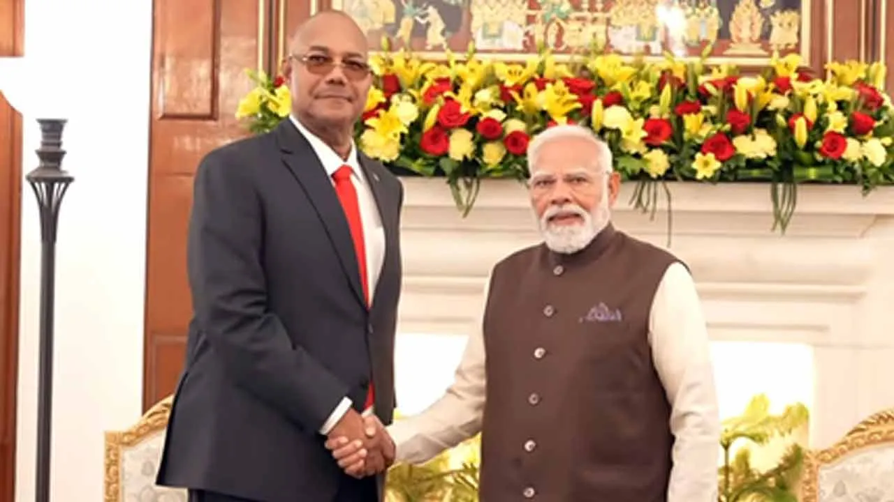 India-Seychelles: पीएम मोदी और सेशेल्स के राष्ट्रपति की मुलाकात, व्यापार-डिजिटल सहयोग पर जोर