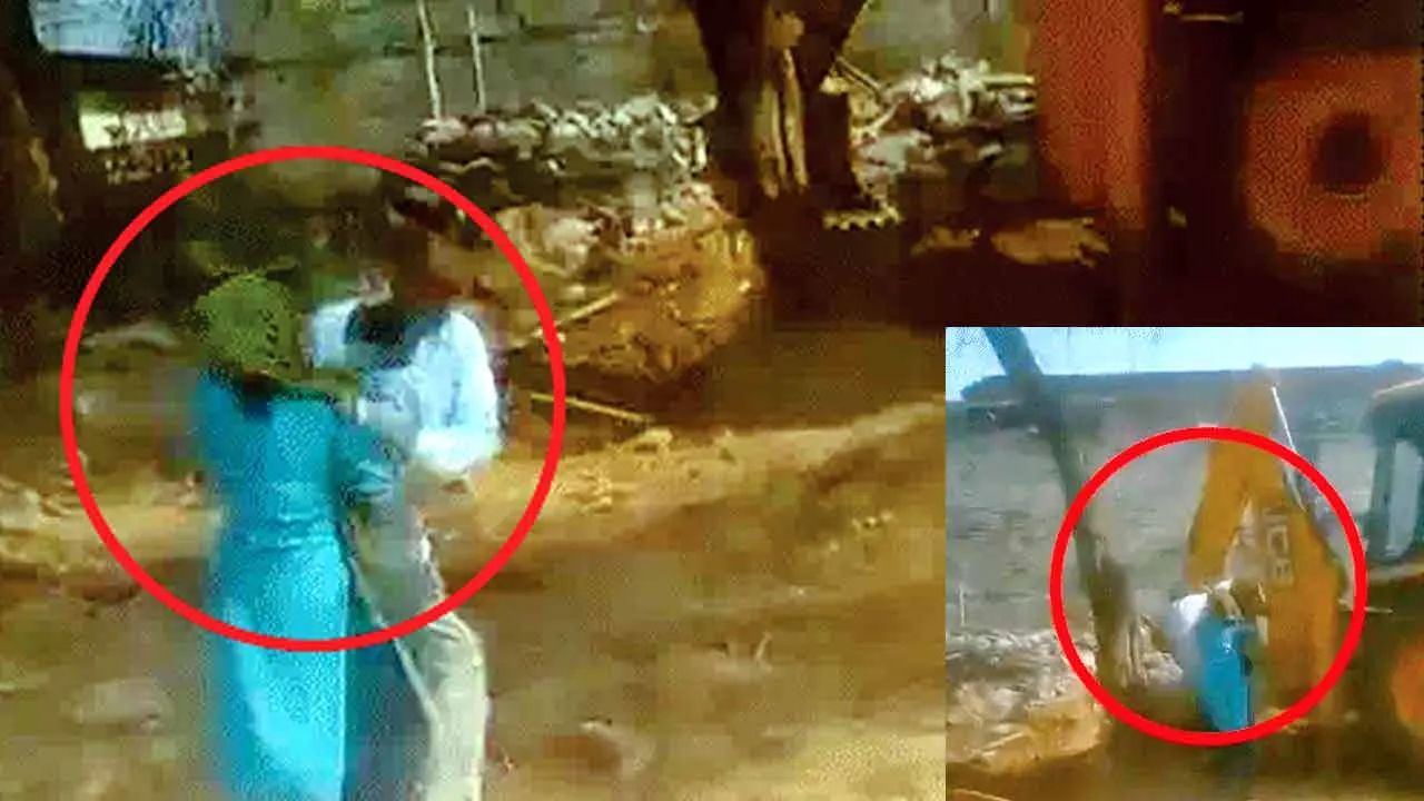 पंचायत भूमि विवाद में शख्स ने मासूम पोती को जेसीबी के आगे फेंका