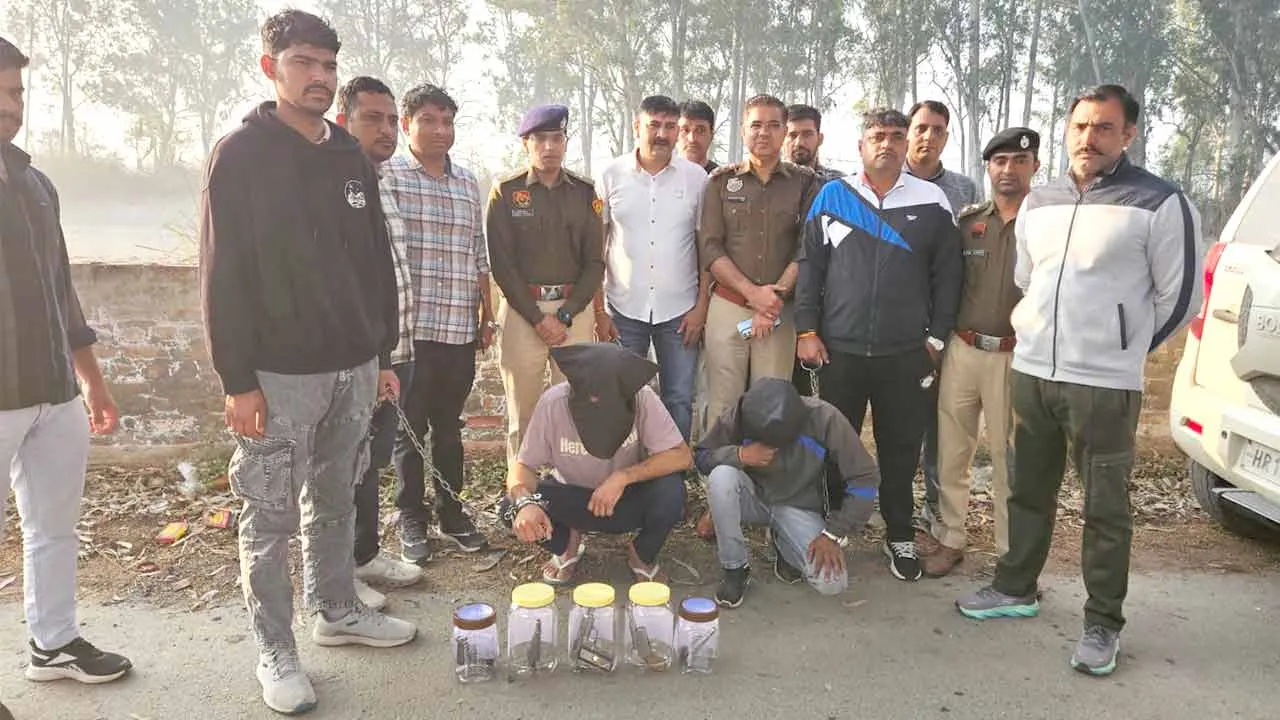 प्रॉपर्टी डीलर का चार दिन बाद जेएलएन कैनाल में मिला शव, दो गिरफ्तार